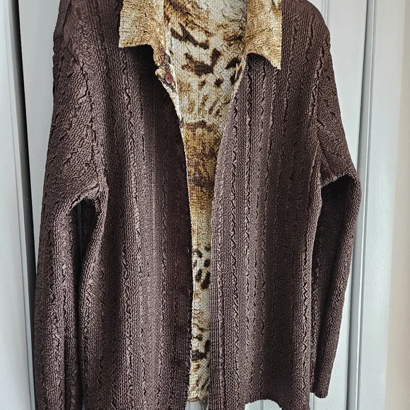 NEW C Scarf Co Cardigan with Animal Print Lining... Reversible and Strechy XL - Picture 11 of 14